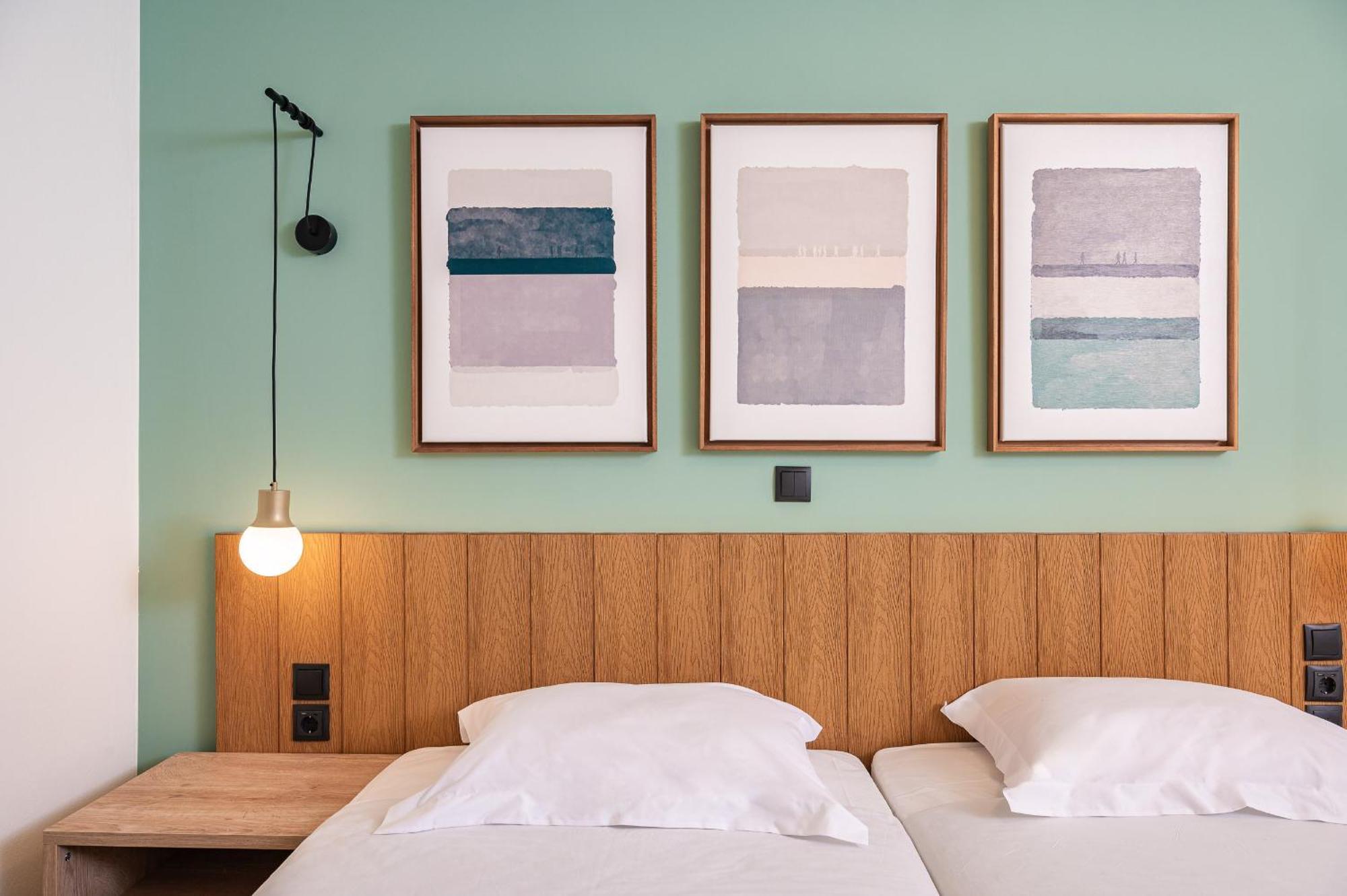 Emily Hotel Agia Paraskevi  ภายนอก รูปภาพ